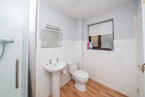 MASTER BEDROOM EN-SUITE- click for photo gallery